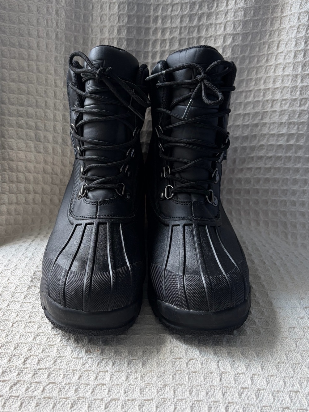 Men’s Black Fila Weathertech Extreme Duck Waterproof Boots Size 9 Worn Once